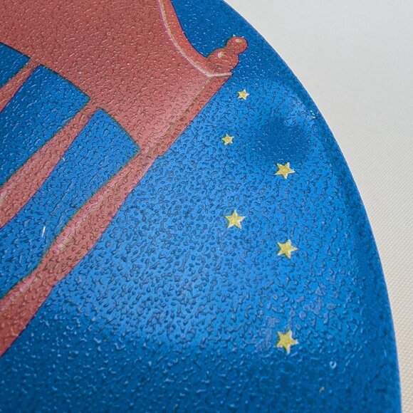 Vintage Olive Can Company Metal Tin Sleeping Bear in Rocker Reading Story 1987 - Picture 13 of 14